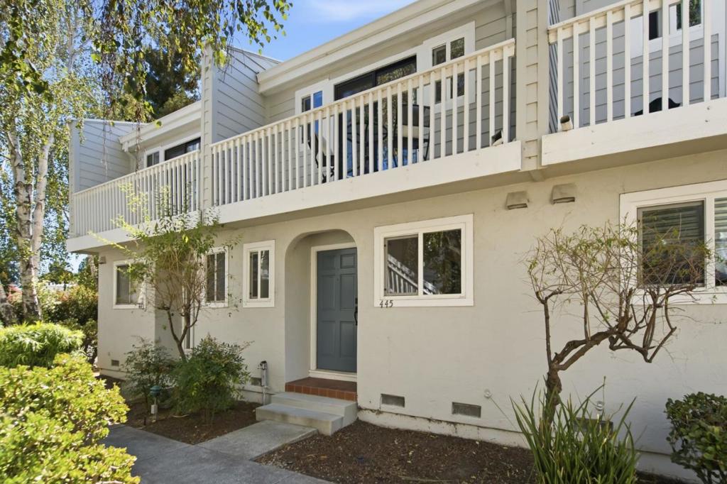 445 Oak Avenue, Redwood City, CA 94061 — photo 1