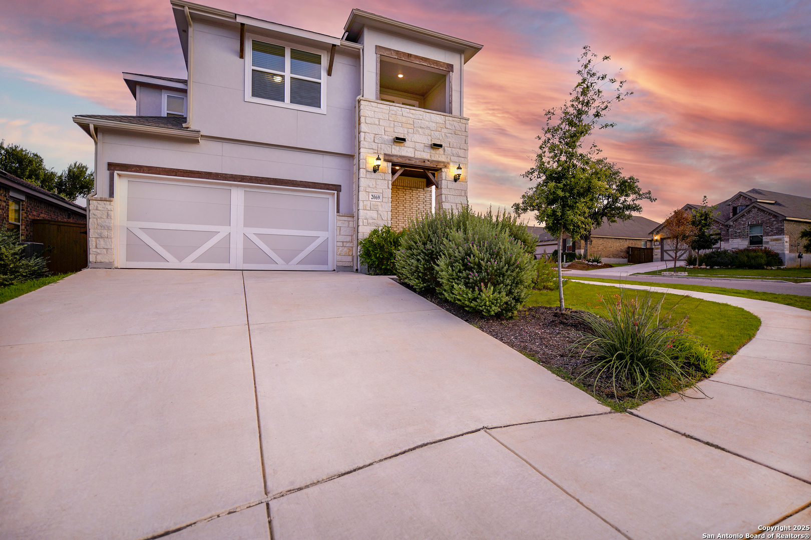 2069 Flametree, New Braunfels, TX 78132 — photo 1