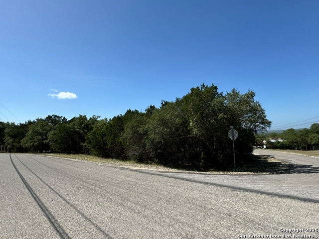 UNKNOWN Lakepark/Deer Oaks, Lakehills, TX 78063 — photo 1