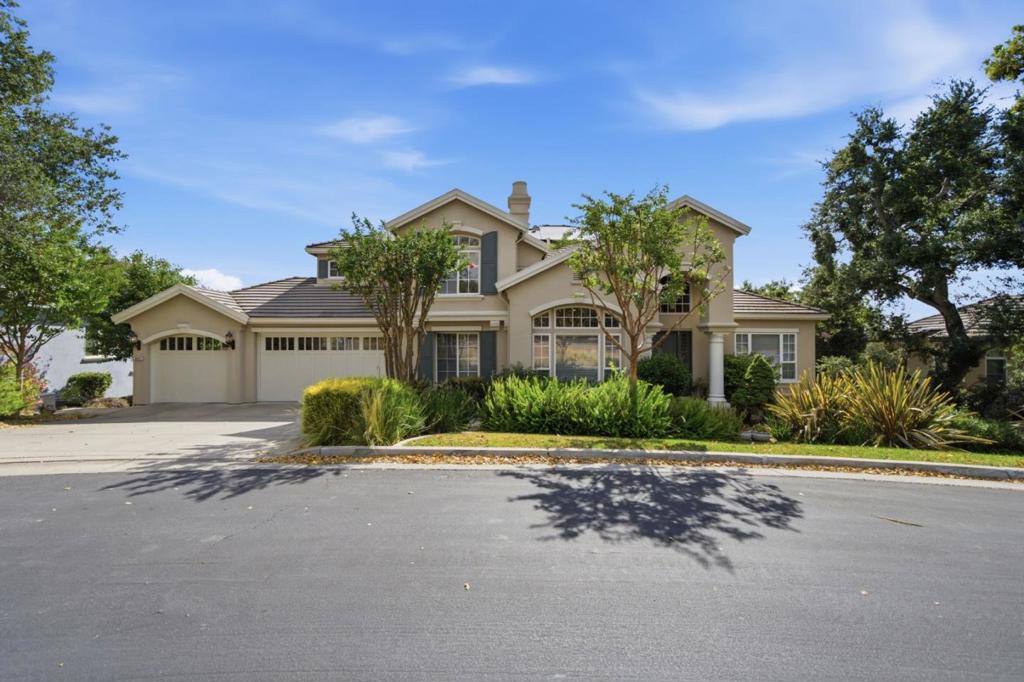 8411 Goldenrod Circle, Gilroy, CA 95020 — photo 1
