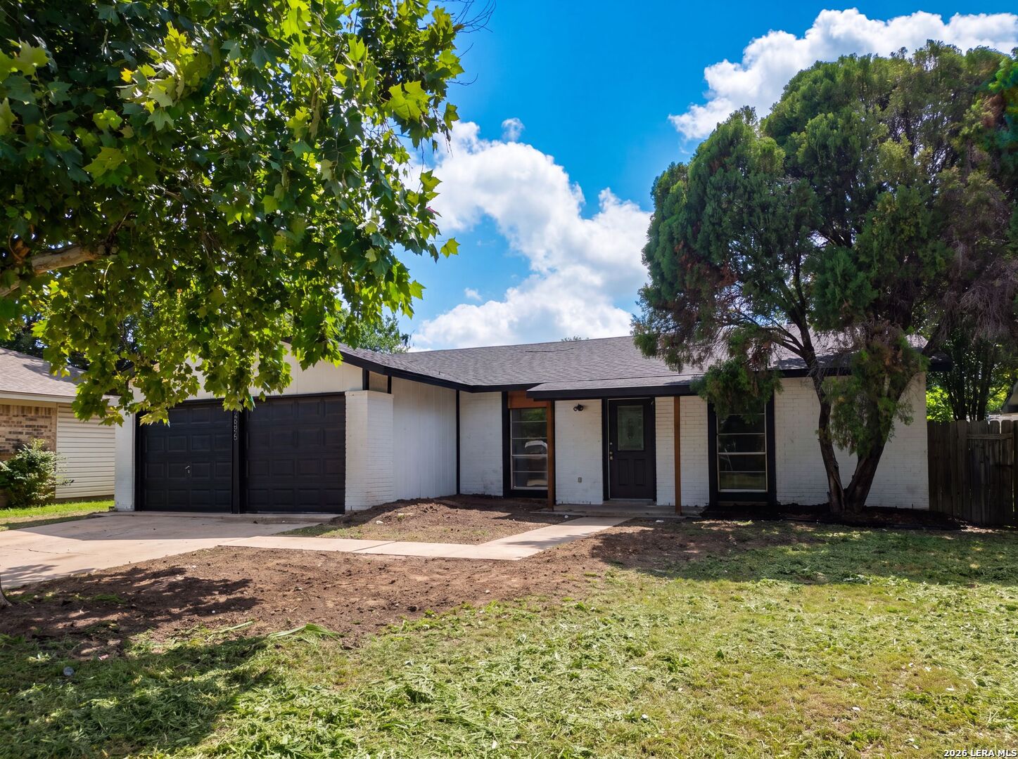 2906 KESLAKE ST, San Antonio, TX 78222 — photo 1