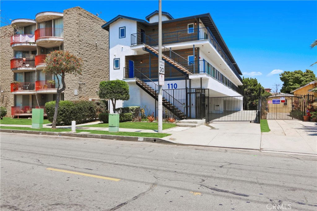 110 S Eucalyptus, Inglewood, CA 90301 — photo 1