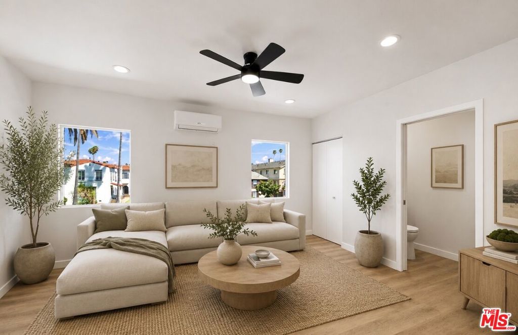 1189 1/2 Crenshaw Boulevard, Los Angeles, CA 90019 — photo 1