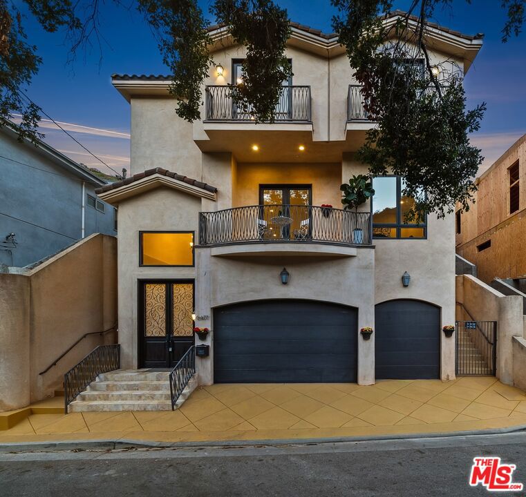 6477 Deep Dell Pl, Los Angeles, CA 90068 — photo 1