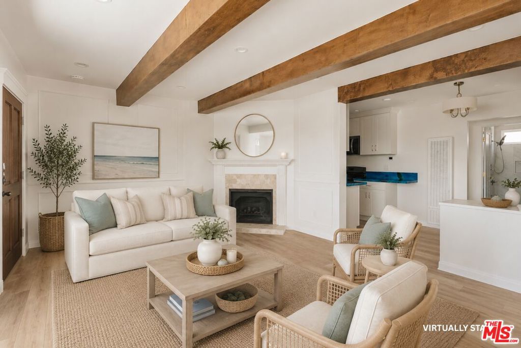 1466 Manhattan Beach Boulevard 4, Manhattan Beach, CA 90266 — photo 1