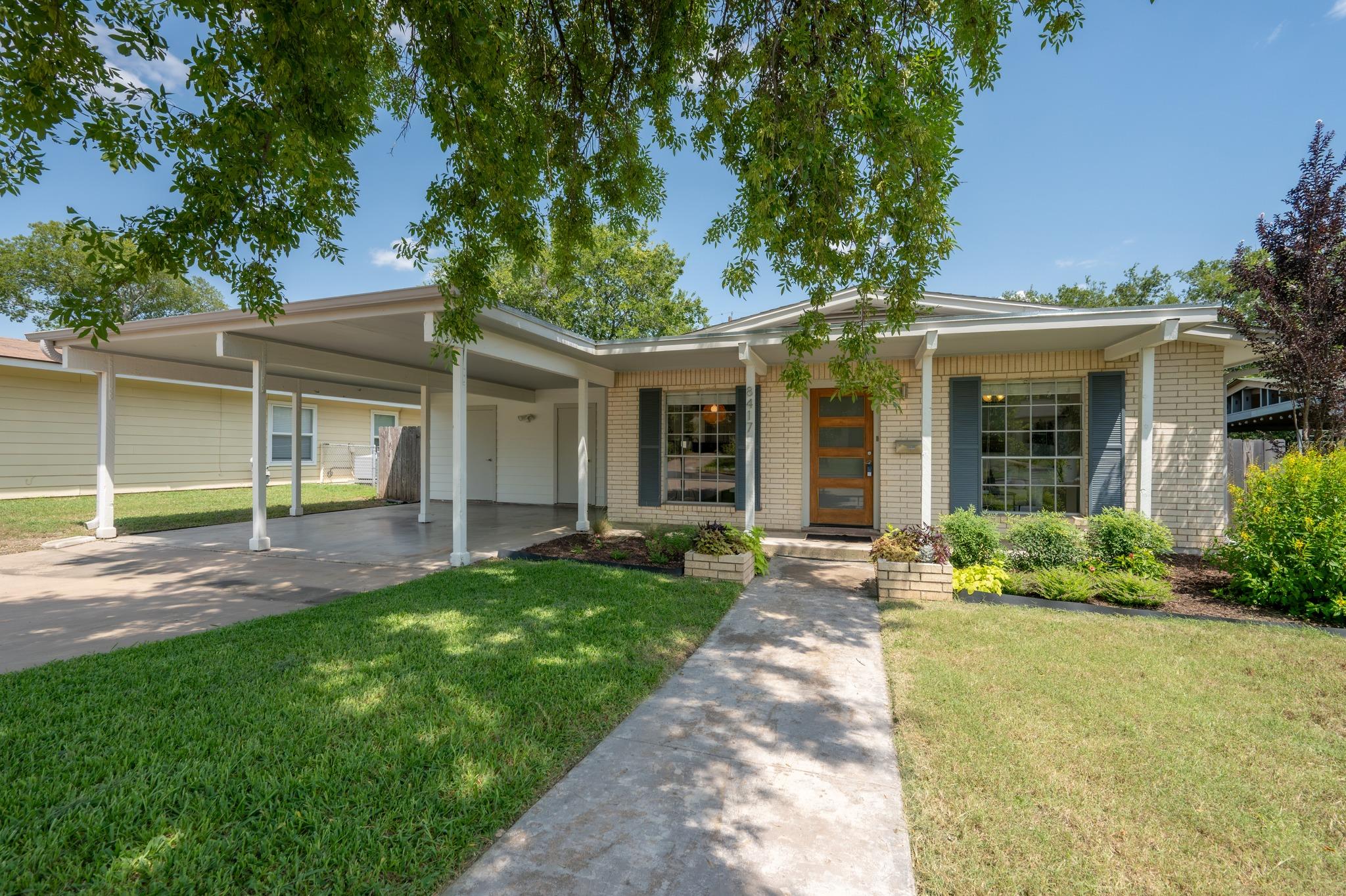 8417  Maine Dr, Austin, TX 78758 — photo 1