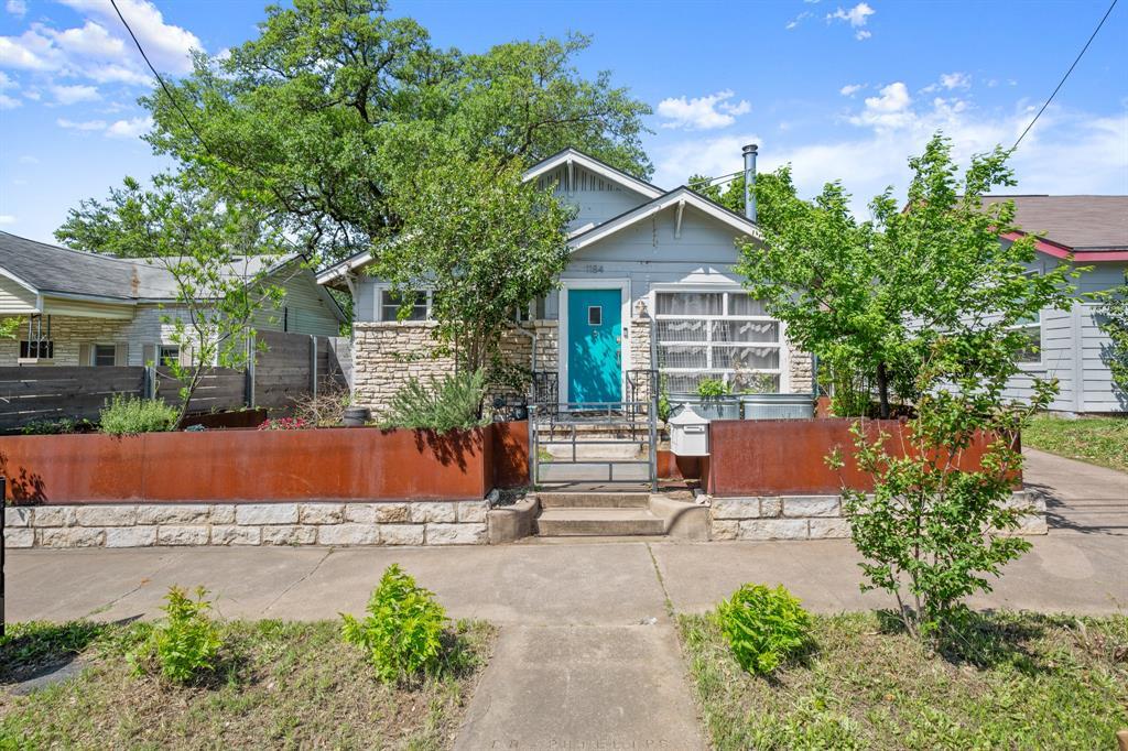 1184  Navasota St, Austin, TX 78702 — photo 1
