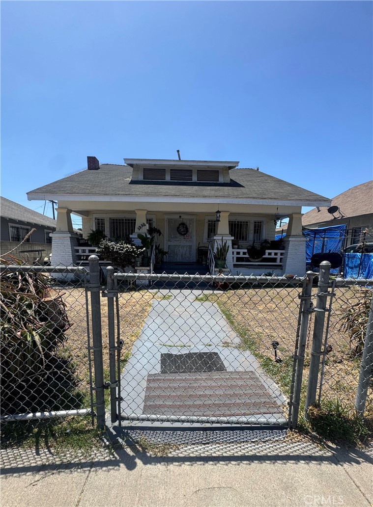 1336 W 46th St, Los Angeles, CA 90037 — photo 1