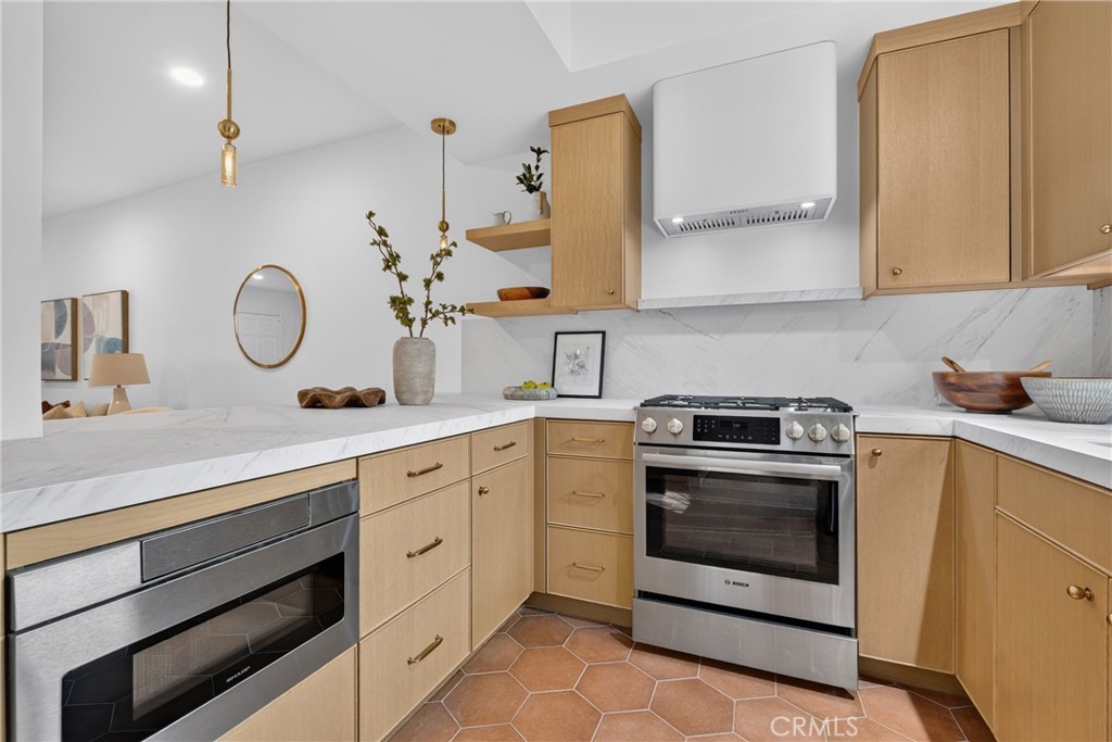 938 18th Street 5, Santa Monica, CA 90403 — photo 1