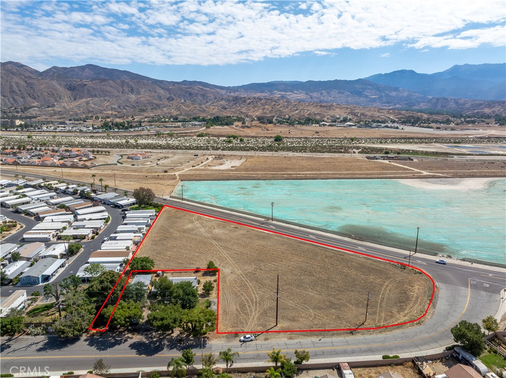 0 Ramona Expressway