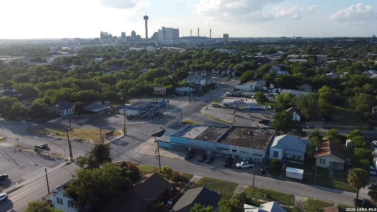 202 Aransas, San Antonio, TX 78210 — photo 1
