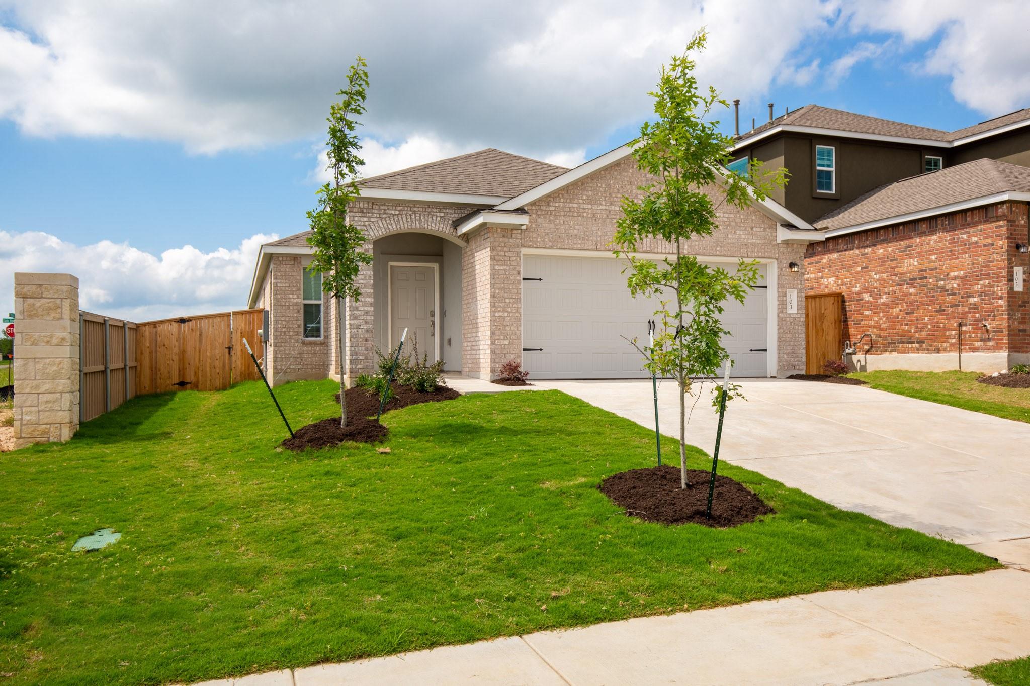 103 Brushy Creek Dr, Bastrop, TX 78602 — photo 1