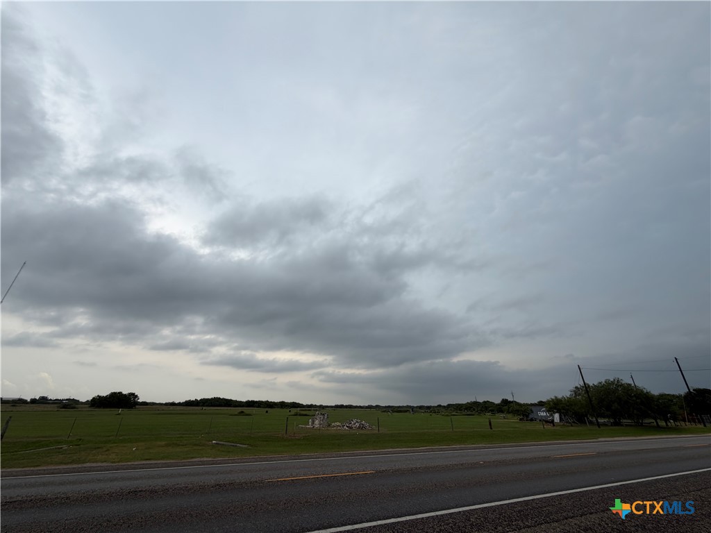 906 State Highway 185