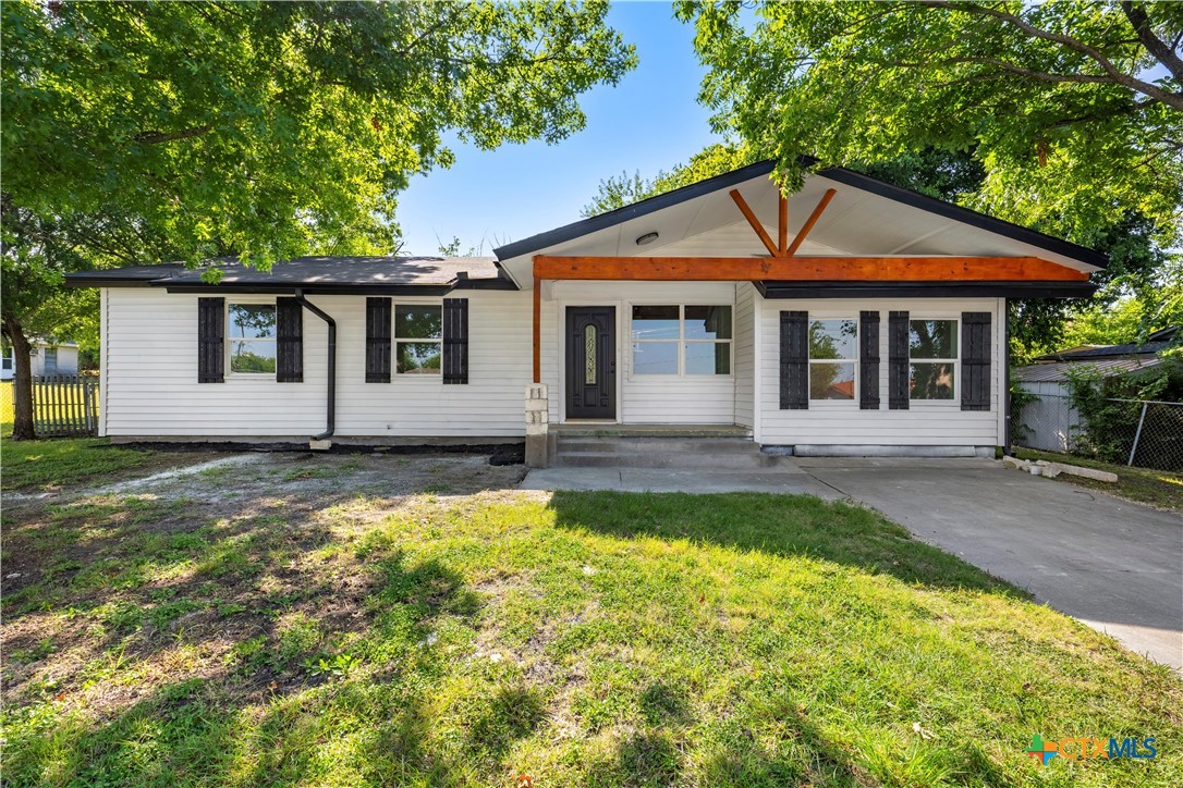 306 Margaret Lee Street, Copperas Cove, TX 76522 — photo 1