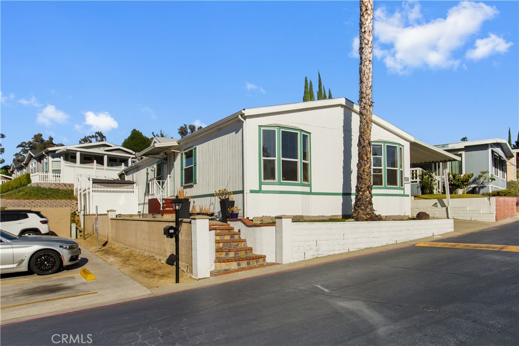 17350 Temple 457