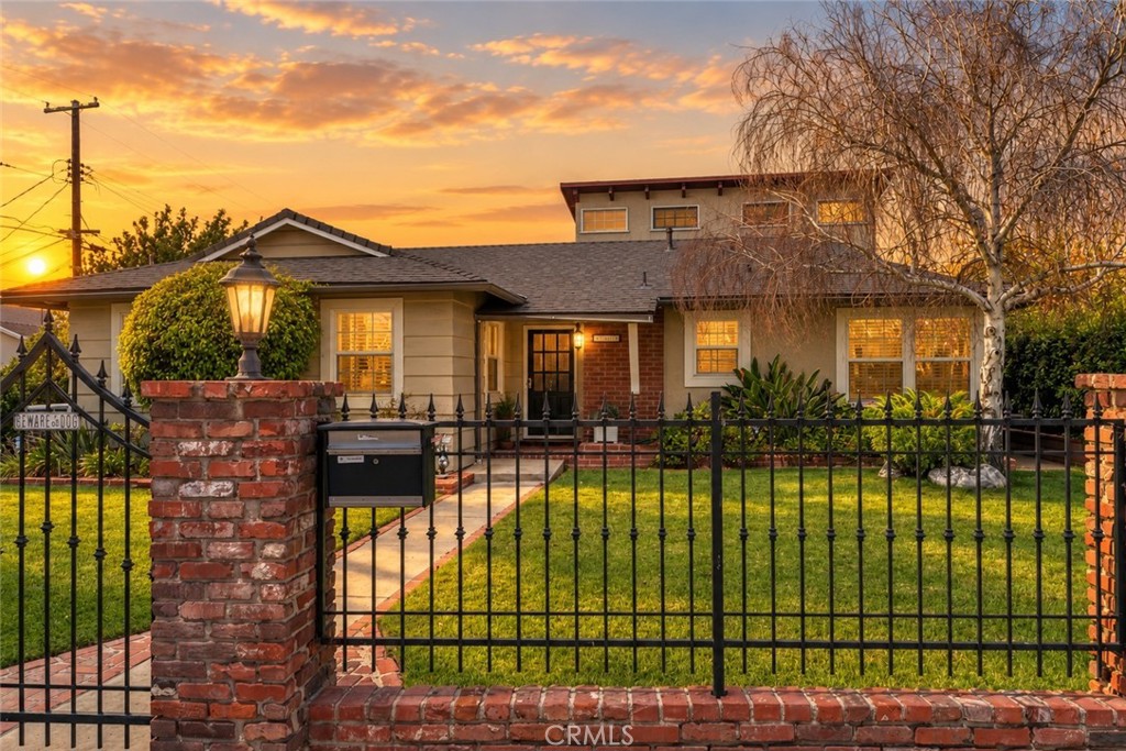 8315 Canterbury Avenue, Sun Valley, CA 91352 — photo 1