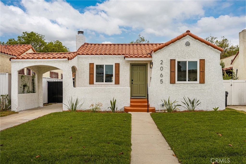 2065 W 65th, Los Angeles, CA 90047 — photo 1