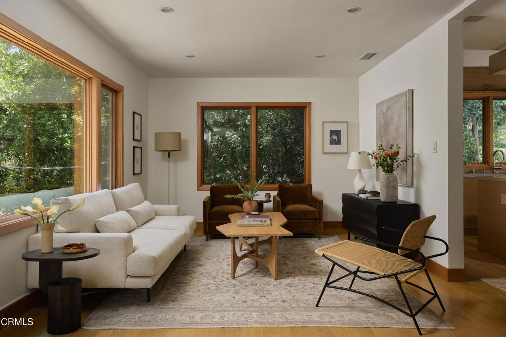 9616 Highland Gorge Drive, Beverly Hills, CA 90210 — photo 1