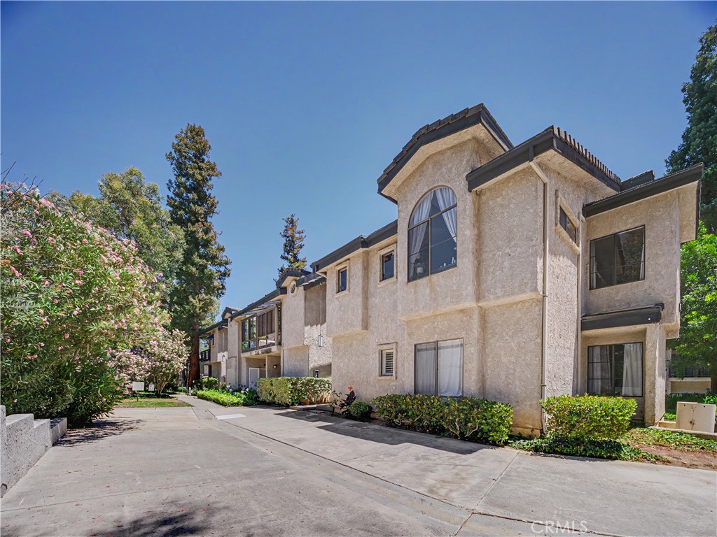5738 Skyview Way Unit B, Agoura Hills, CA 91301 — photo 1