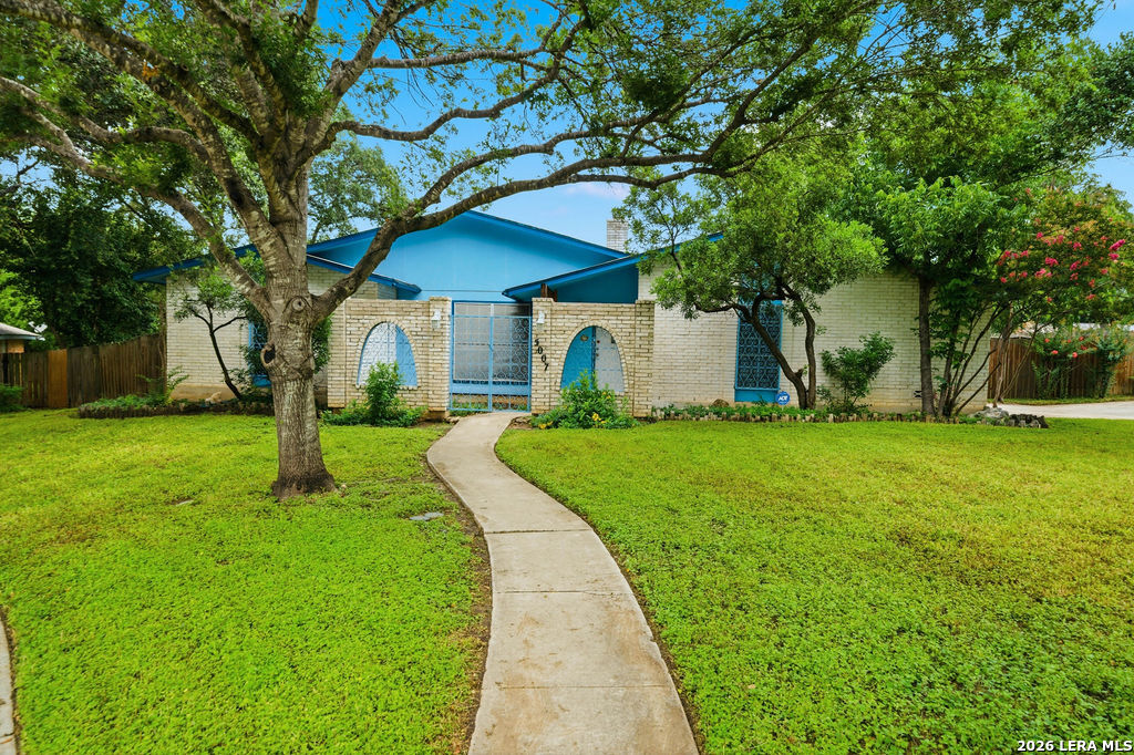 5007 DEL ORO CIR, San Antonio, TX 78233 — photo 1