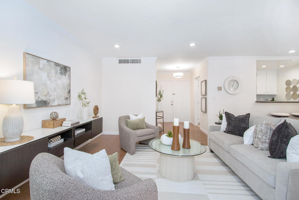 1127 E Del Mar Boulevard 323, Pasadena, CA 91106 — photo 1