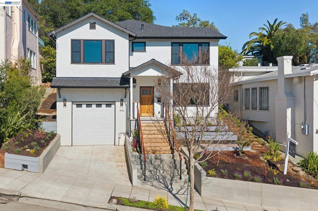 546 Weldon Ave, Oakland, CA 94610 — photo 1