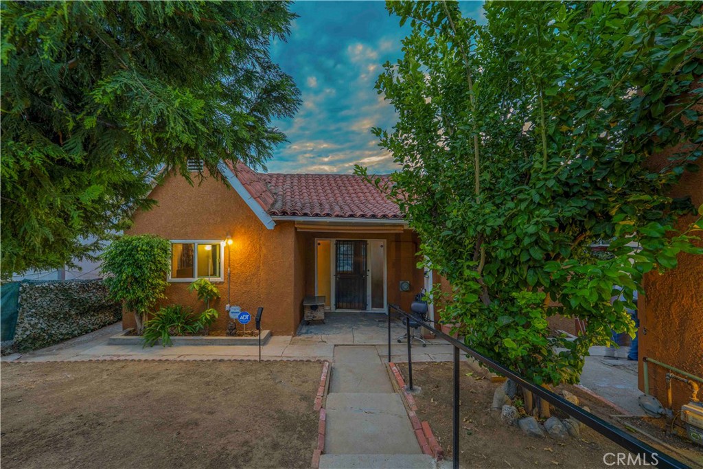 1521 Helen Dr, Los Angeles, CA 90063 — photo 1