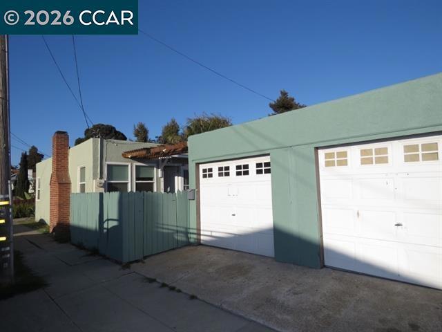 100 12th st, Richmond, CA 94801 — photo 1