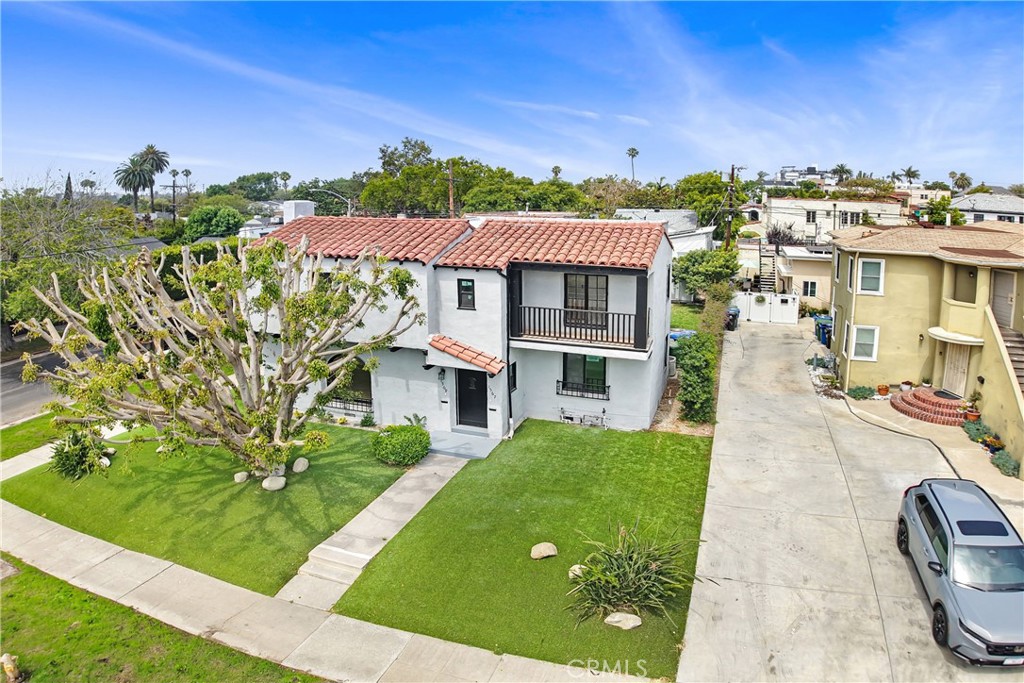 1567 S Spaulding, Los Angeles, CA 90019 — photo 1
