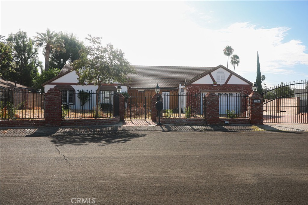 9136 Balcom Avenue, Northridge, CA 91325 — photo 1