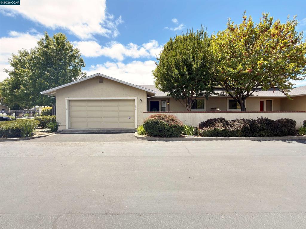 1640 San Vicente Ave, Napa, CA 94558 — photo 1