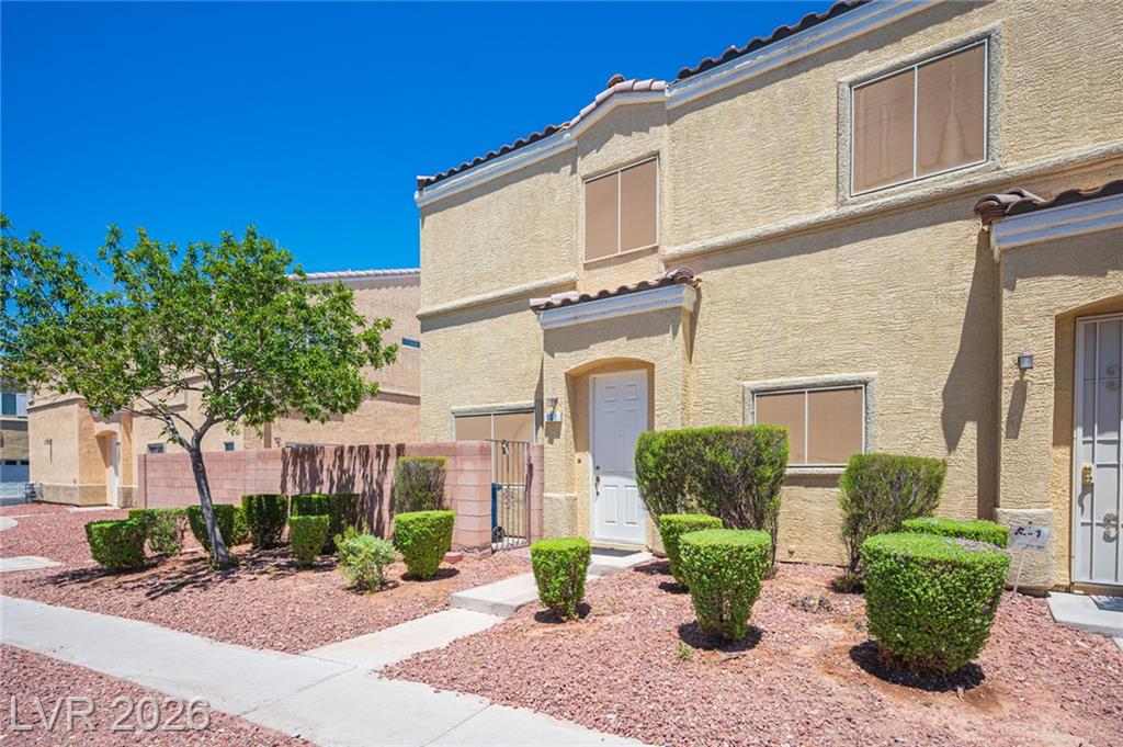 6313 Sandy Ridge Street 101, North Las Vegas, NV 89081 — photo 1
