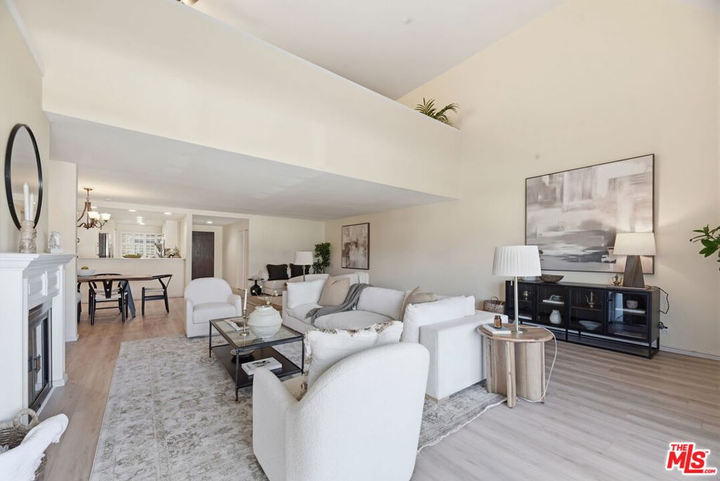 700 Esplanade 30, Redondo Beach, CA 90277 — photo 1
