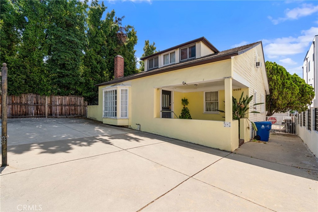 4458 Maplewood Avenue, Los Angeles, CA 90004 — photo 1