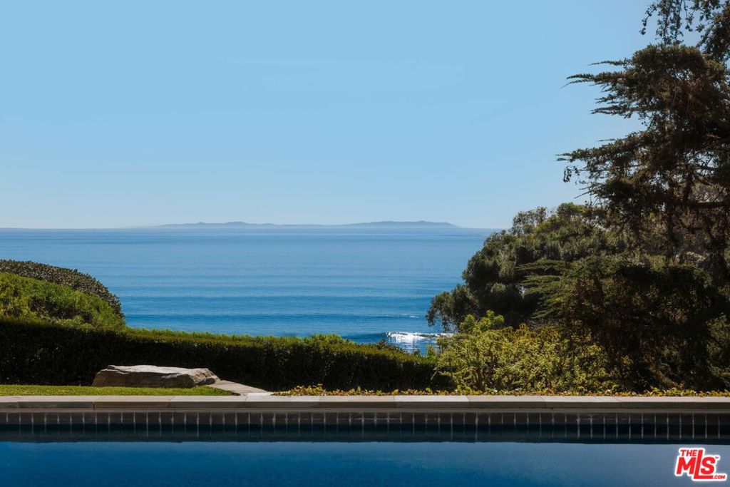 6825 Zumirez Drive, Malibu, CA 90265 — photo 1