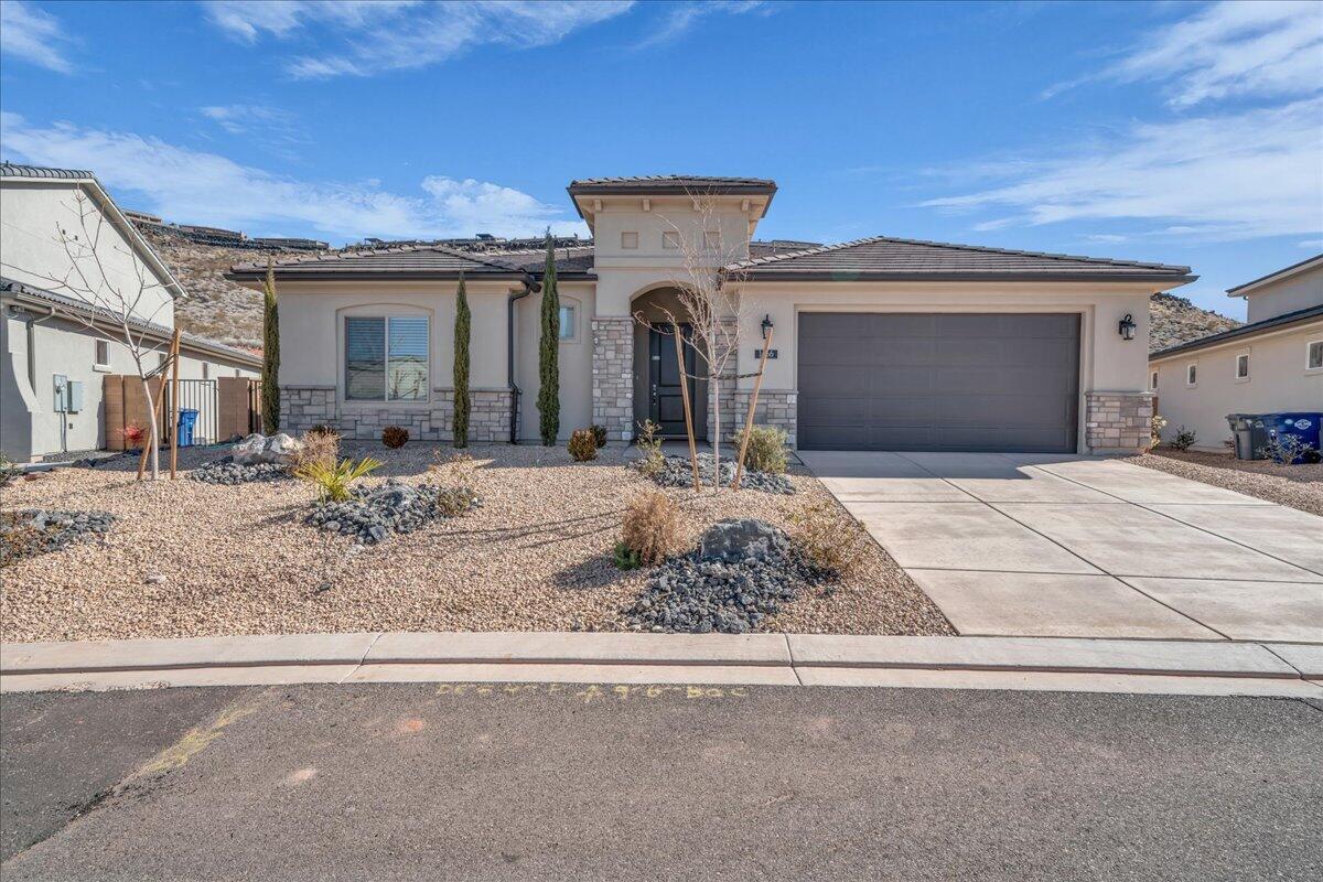 1466 N Arena Roja DR, Washington, UT 84780 — photo 1