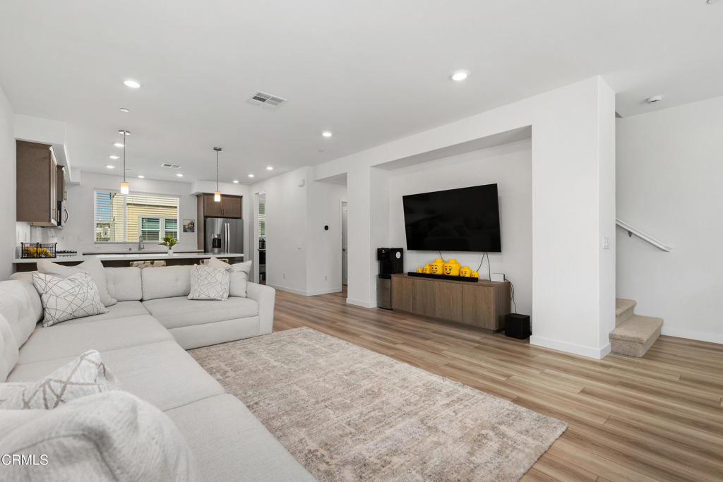 27560 Sanctuary Court, Valencia, CA 91381 — photo 1