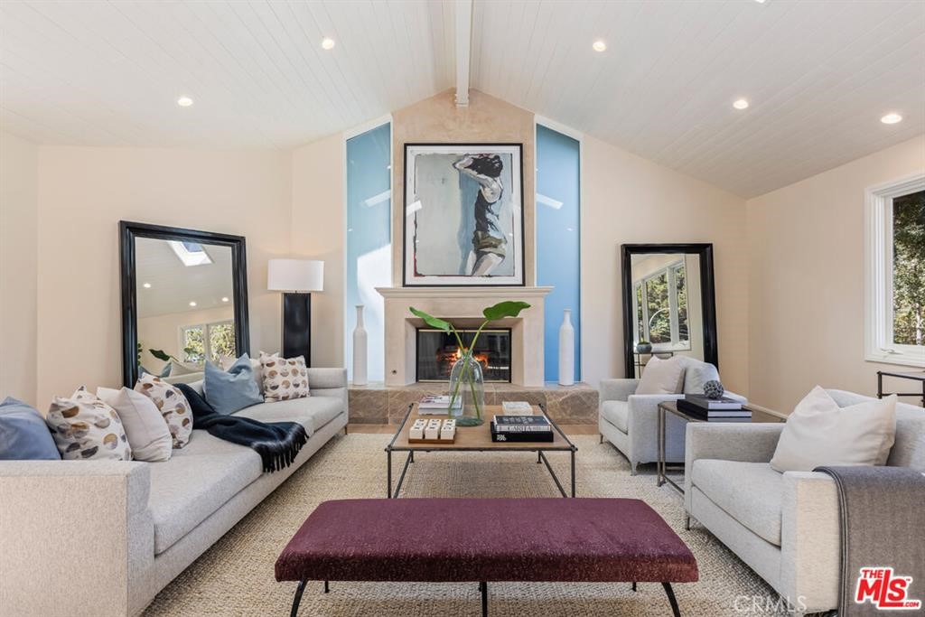 3217 Longridge, Sherman Oaks, CA 91423 — photo 1