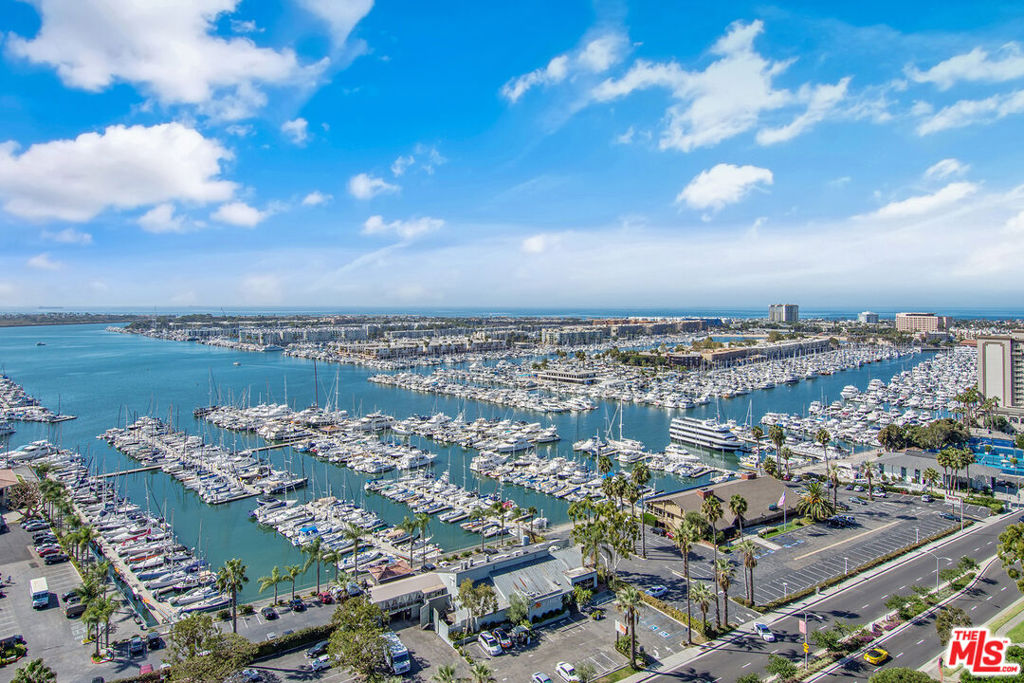 13650 Marina Pointe Drive 1603, Marina Del Rey, CA 90292 — photo 1