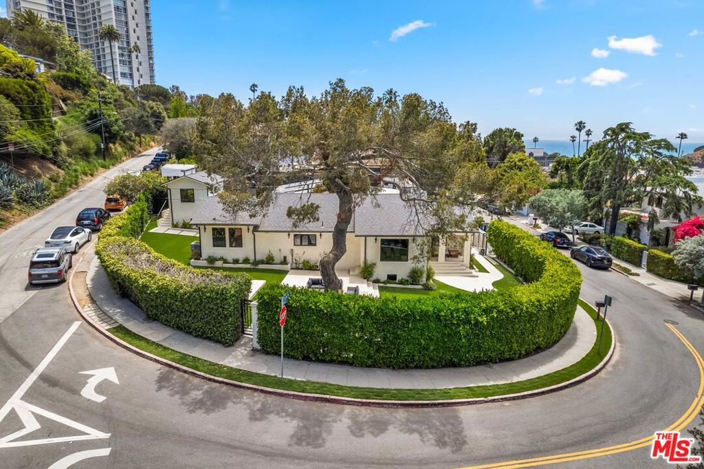 266 Mabery Road, Santa Monica, CA 90402 — photo 1