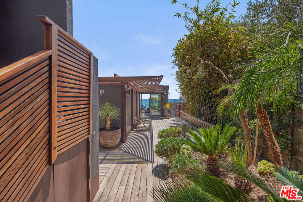 24956 Malibu Road, Malibu, CA 90265 — photo 1