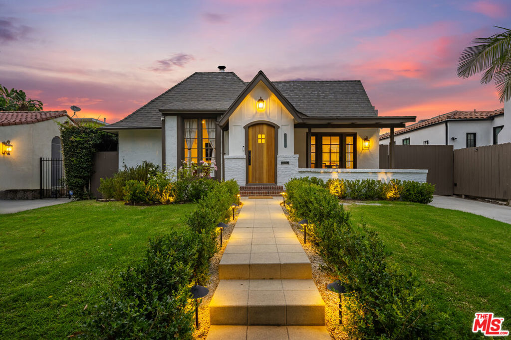 6537 Moore Drive, Los Angeles, CA 90048 — photo 1