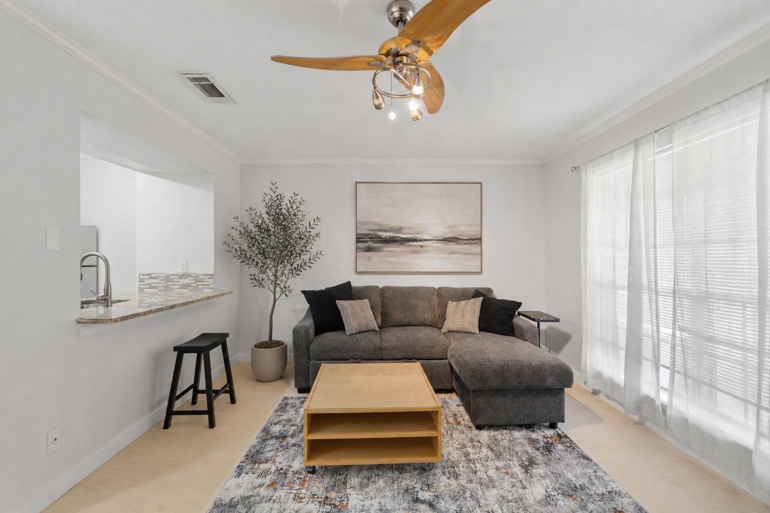 7920 Rockwood, Austin, TX 78757 — photo 1