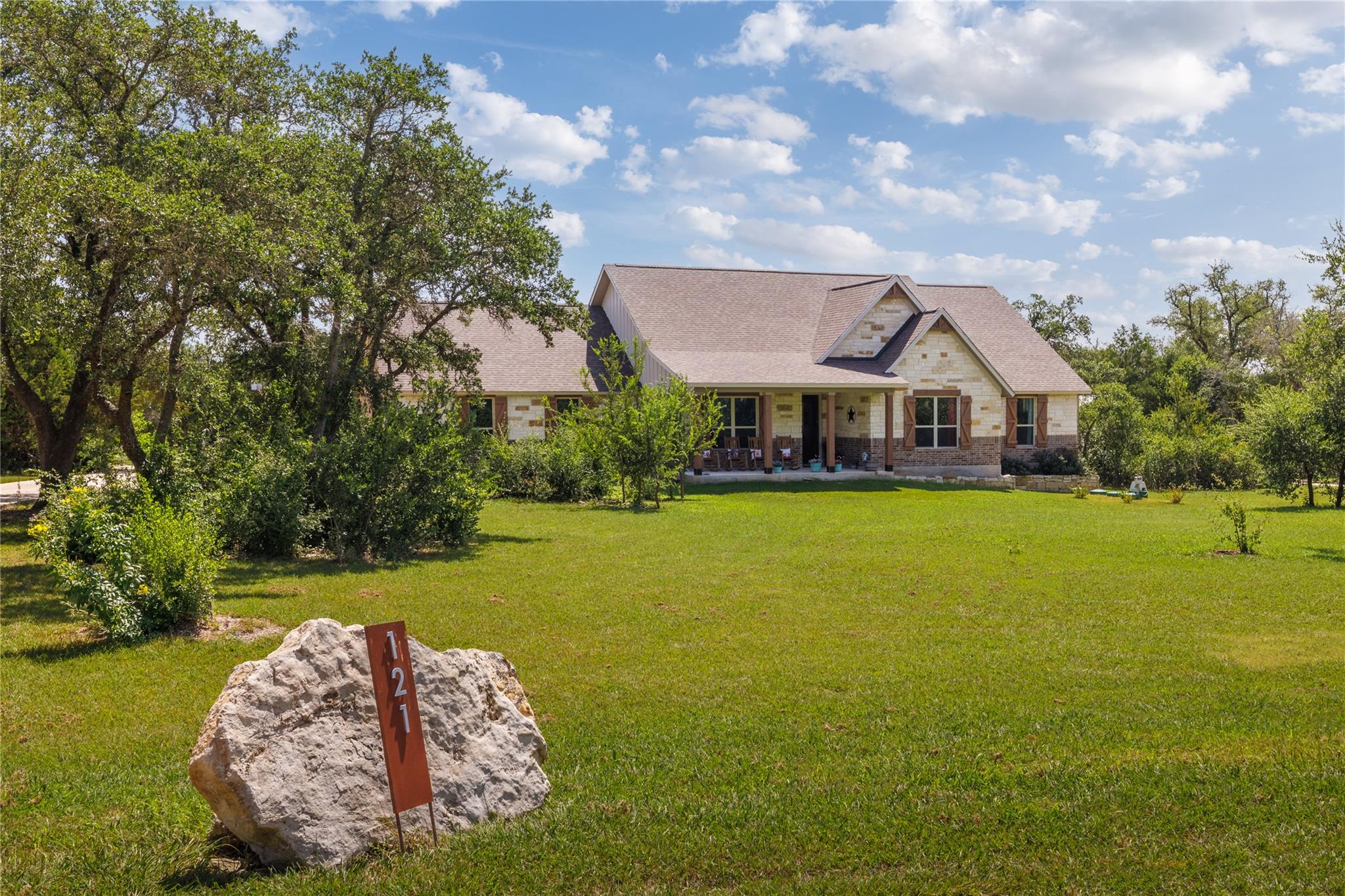 121 Esperanza Petal Pass, Liberty Hill, TX 78642 — photo 1