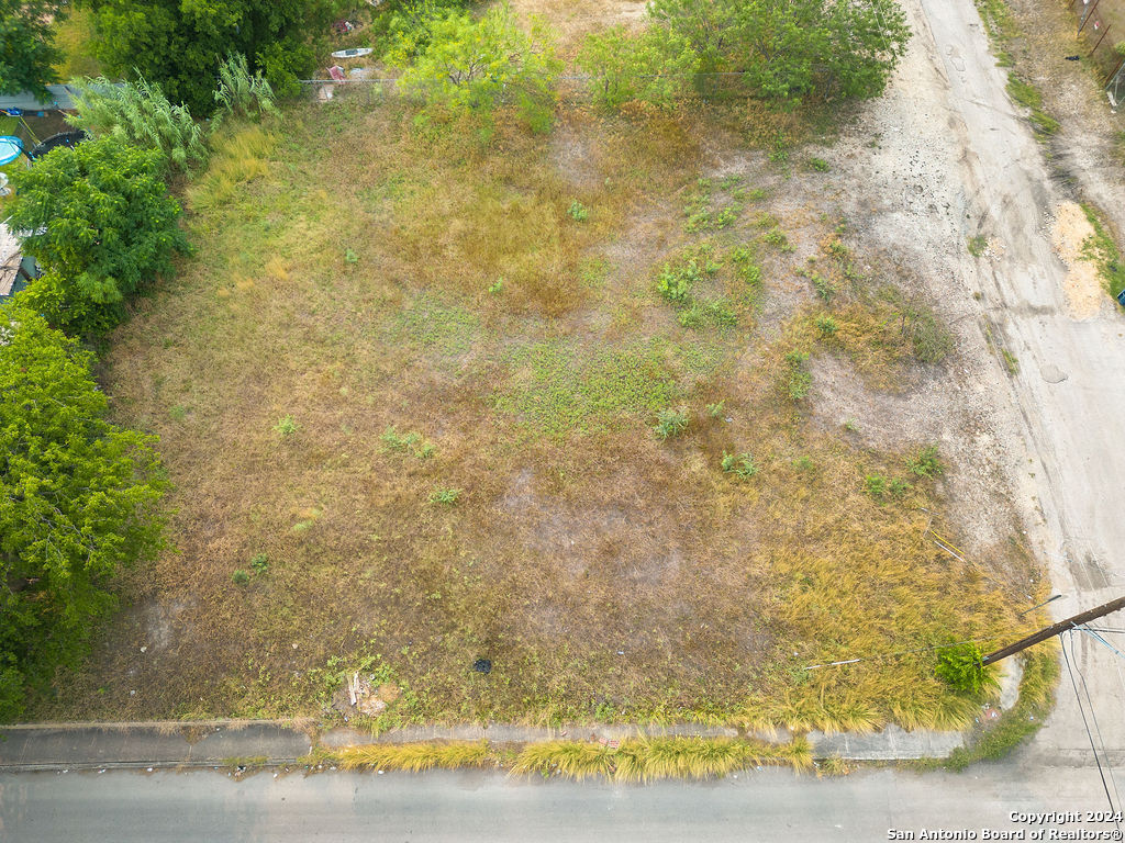 255 COYOL ST, San Antonio, TX 78237 — photo 1