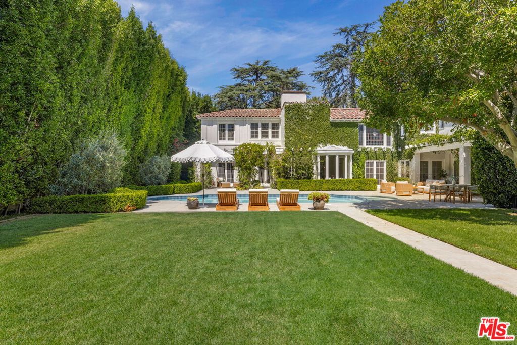 612 Lorraine Boulevard, Los Angeles, CA 90005 — photo 1