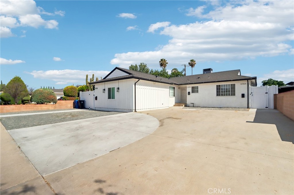 15952 Simonds Street, Granada Hills, CA 91344 — photo 1