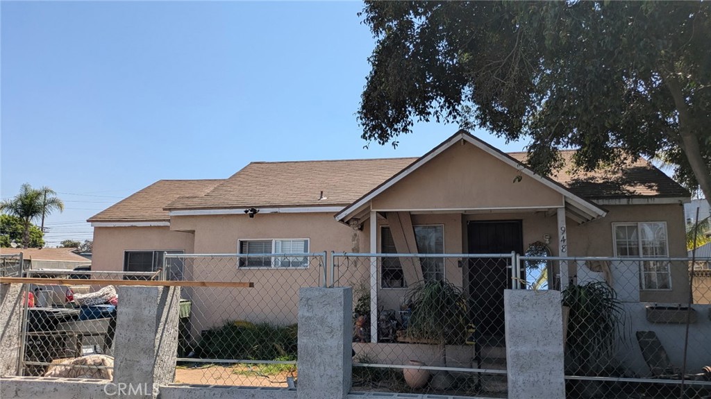 946 S Ash, Inglewood, CA 90301 — photo 1