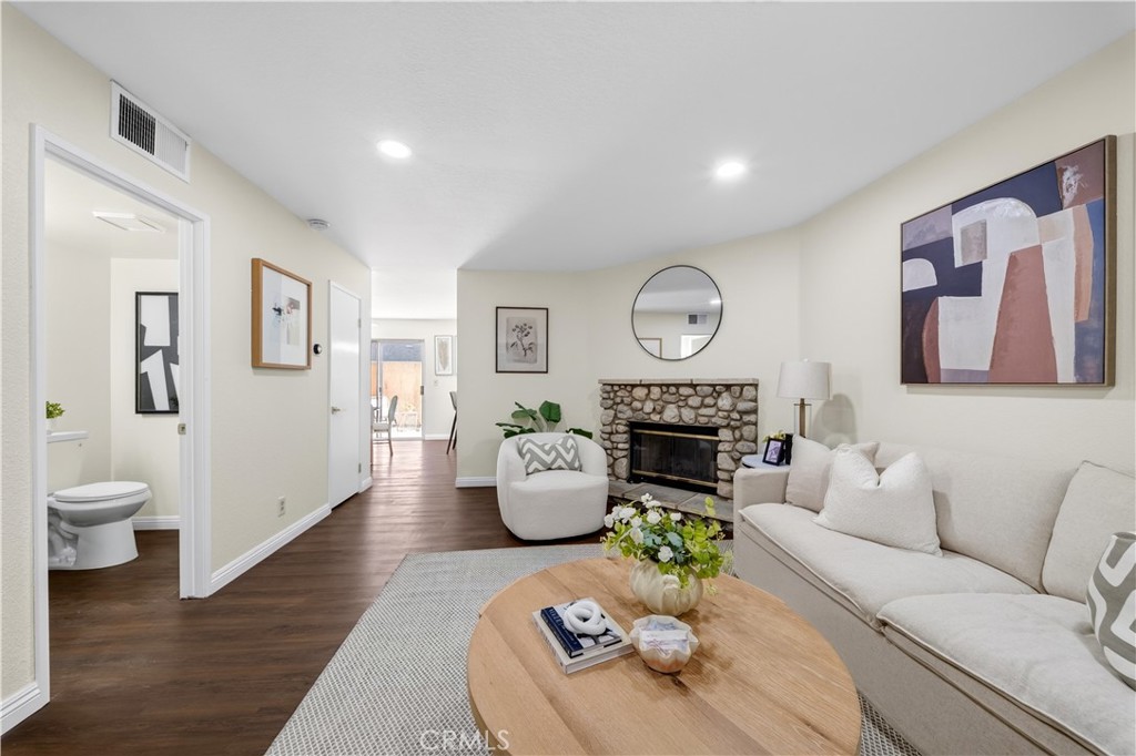 15365 Woodruff 8, Bellflower, CA 90706 — photo 1