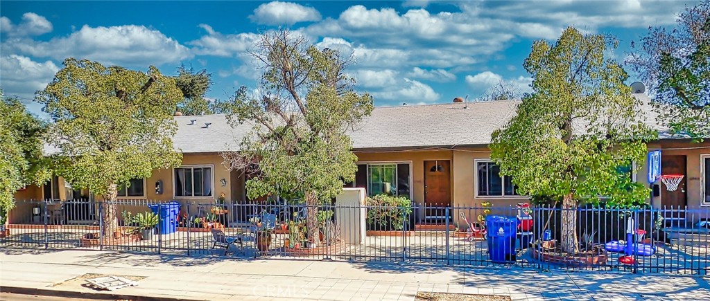 6944 Radford, North Hollywood, CA 91605 — photo 1